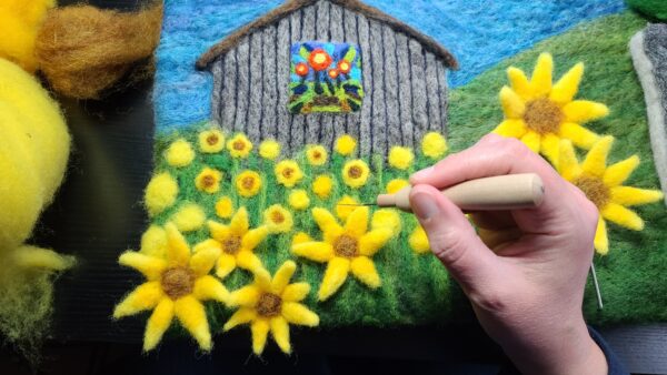 Needle felting lesson: sunflower field, master tip, adjusting your process to leave a spot for your hand to rest 2