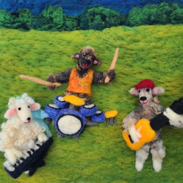 2D-3D-felting-lesson-rock-band